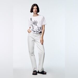 NWOT Zara New York Embroidered Statue Of Liberty T-Shirt Size Medium NWOT